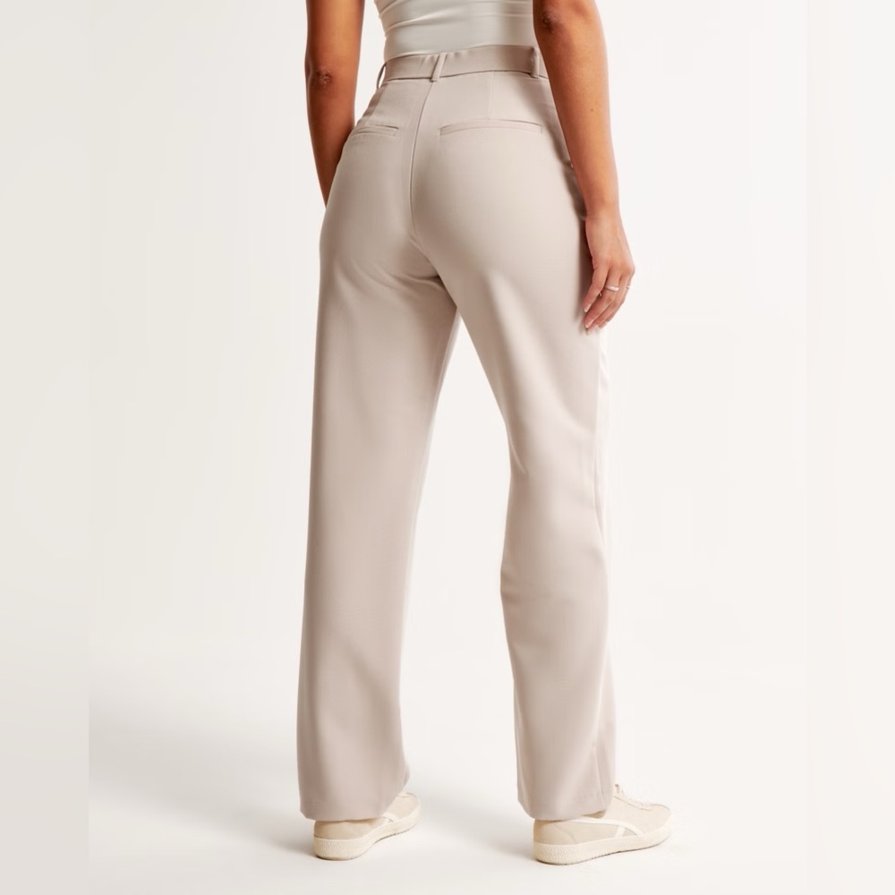 Abercrombie Curve Love Tailored Straight Pant (Color: Light Taupe)